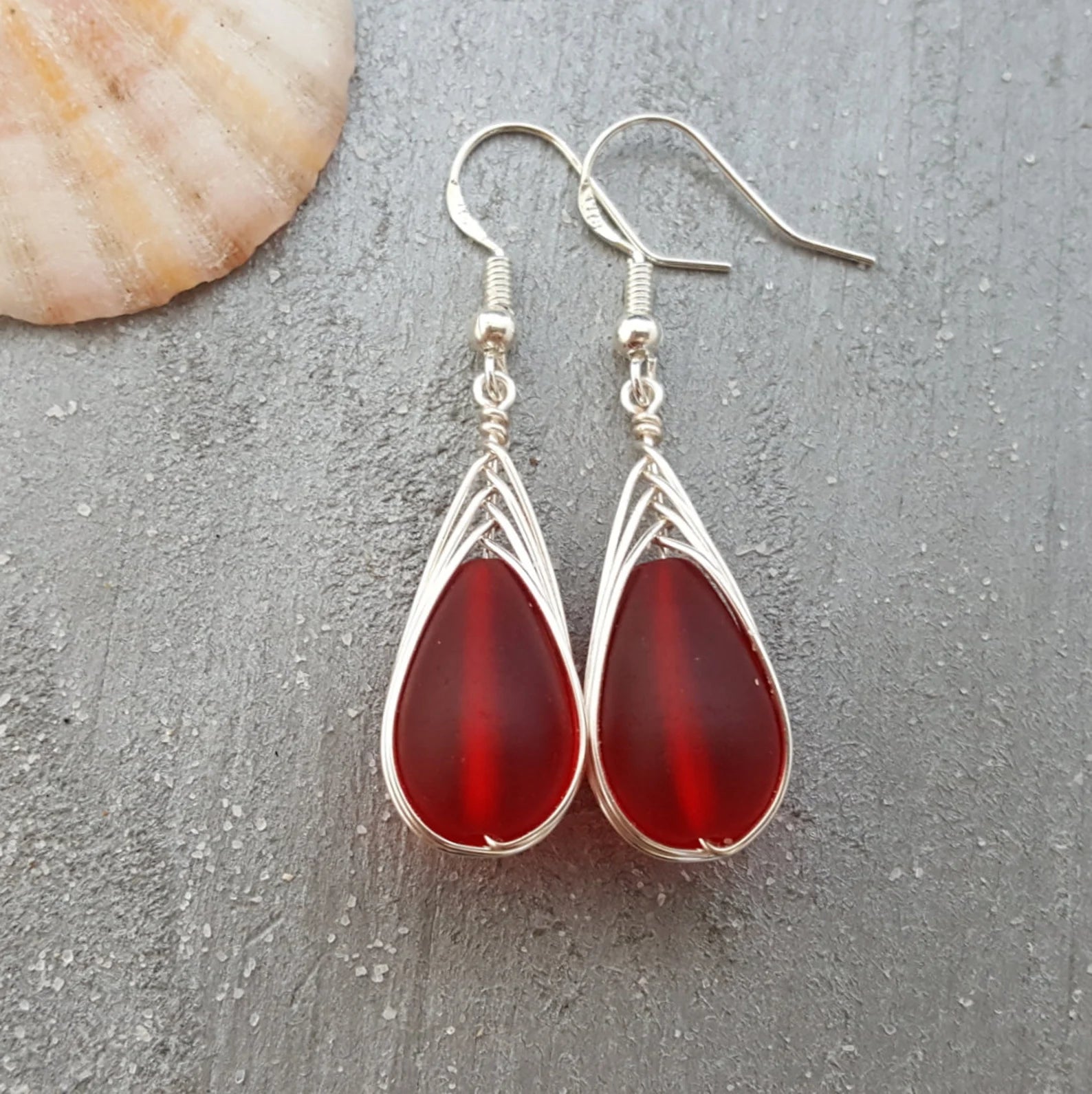 SOLD** Let's let go of blood diamonds… And instead focus on the beauty of  blood red sea glass! Traditionally, gold oxide would have... | Instagram